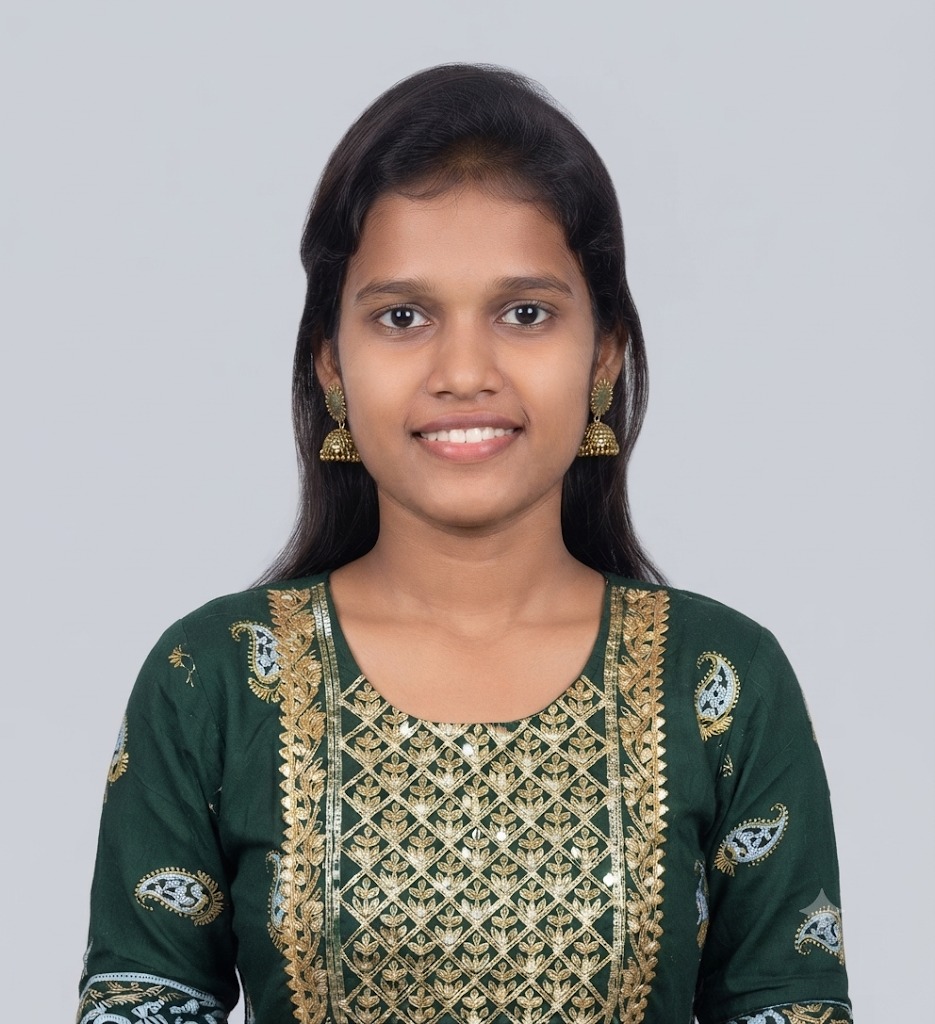 rutuja chuhan - Full time Baby Sitter in thane in Thane